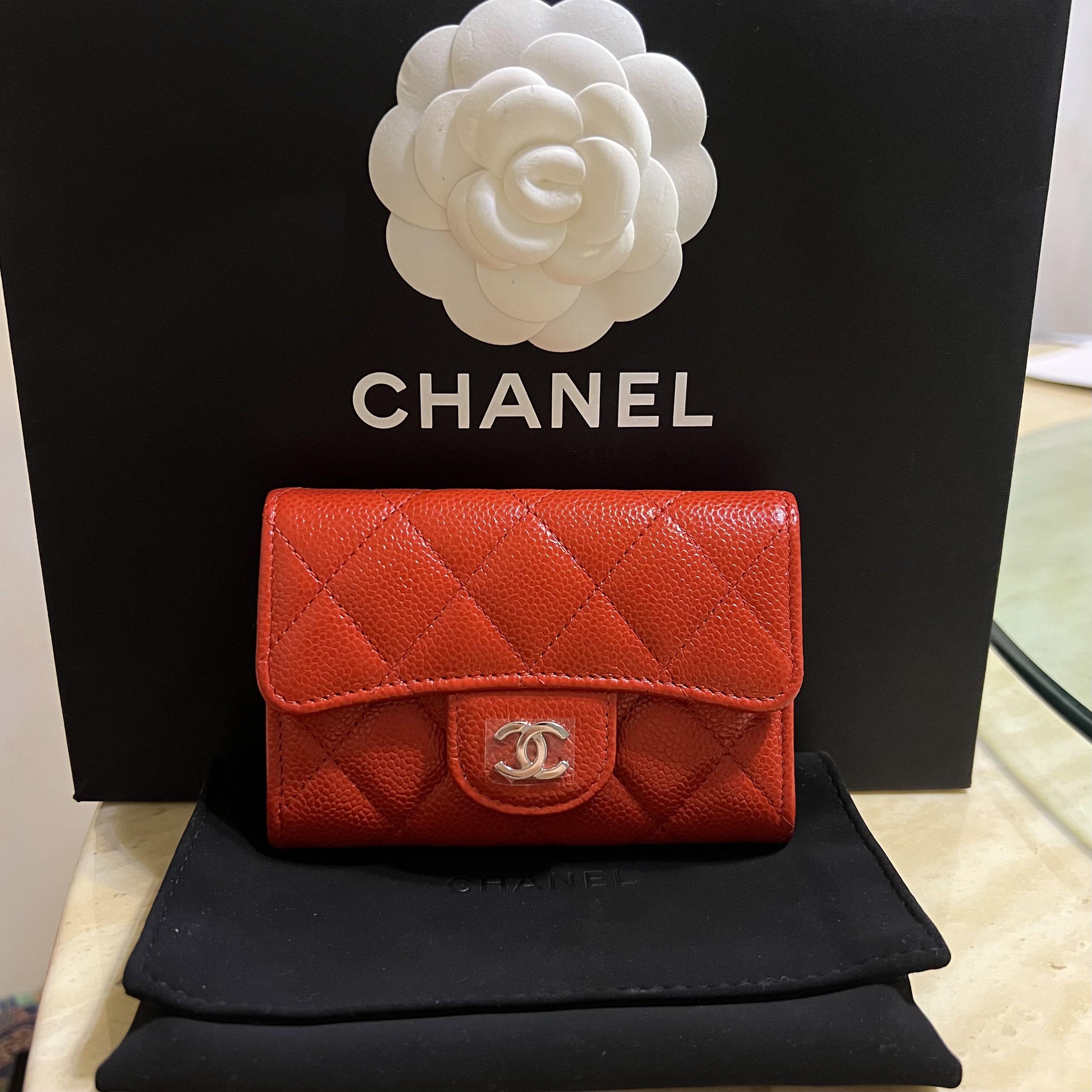 Chanel Caviar Red Classic Cardholder 20B Snap Card holder, Luxury, Bags &  Wallets on Carousell