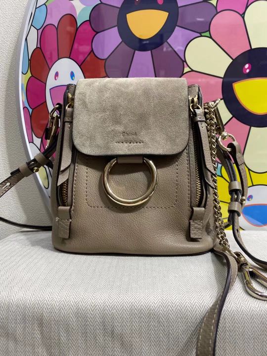 Chole 後背包, 名牌精品, 精品包與皮夾在旋轉拍賣