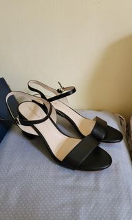（分類：）位於 。 由 ngailanmui 提交（商品編號 1152596817，圖片 1）。簡介： 。