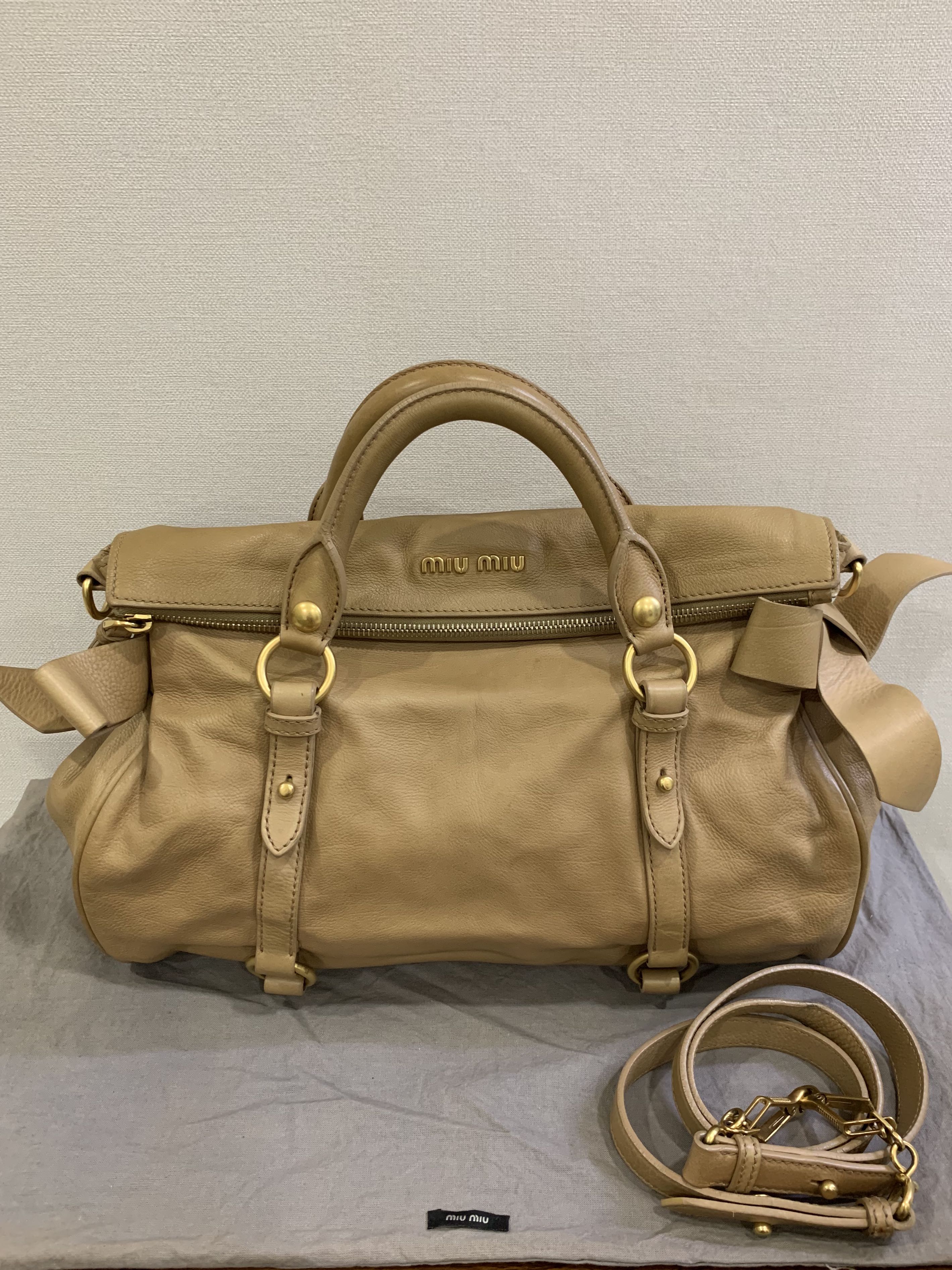 Miu Miu Vitello Lux Bow Bag in Nude