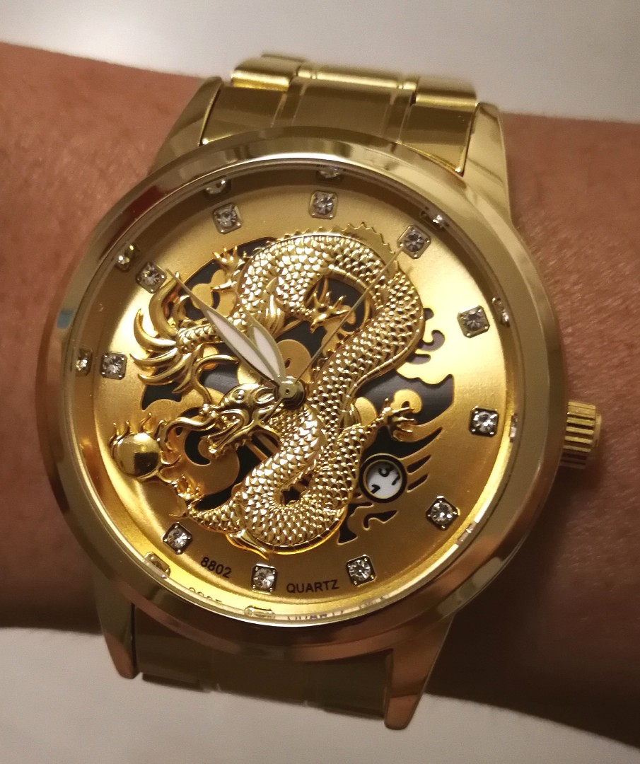 Golden 2024 dragon watch