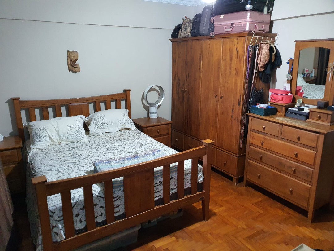 ENDEAVOUR Solid wood bed set, Furniture & Home Living, Furniture, Bed