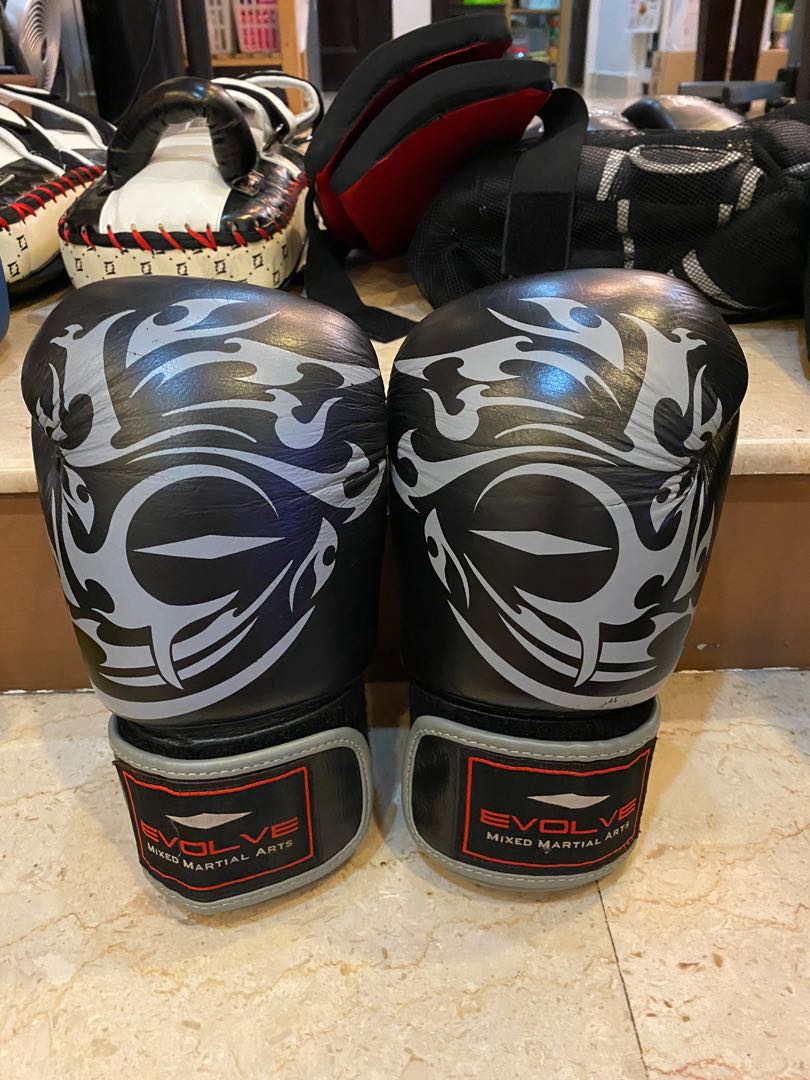 Evolve MMA 14oz Tribal Boxing Gloves, Sports Equipment, Other Sports