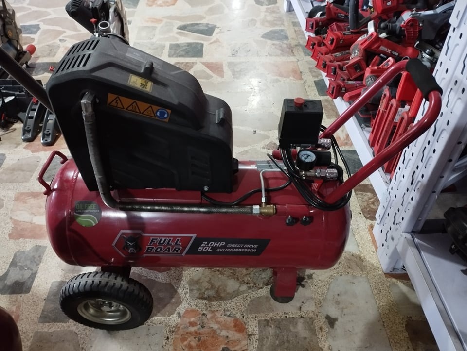 Full Boar Air Compressor 2.0HP 50L, Commercial & Industrial