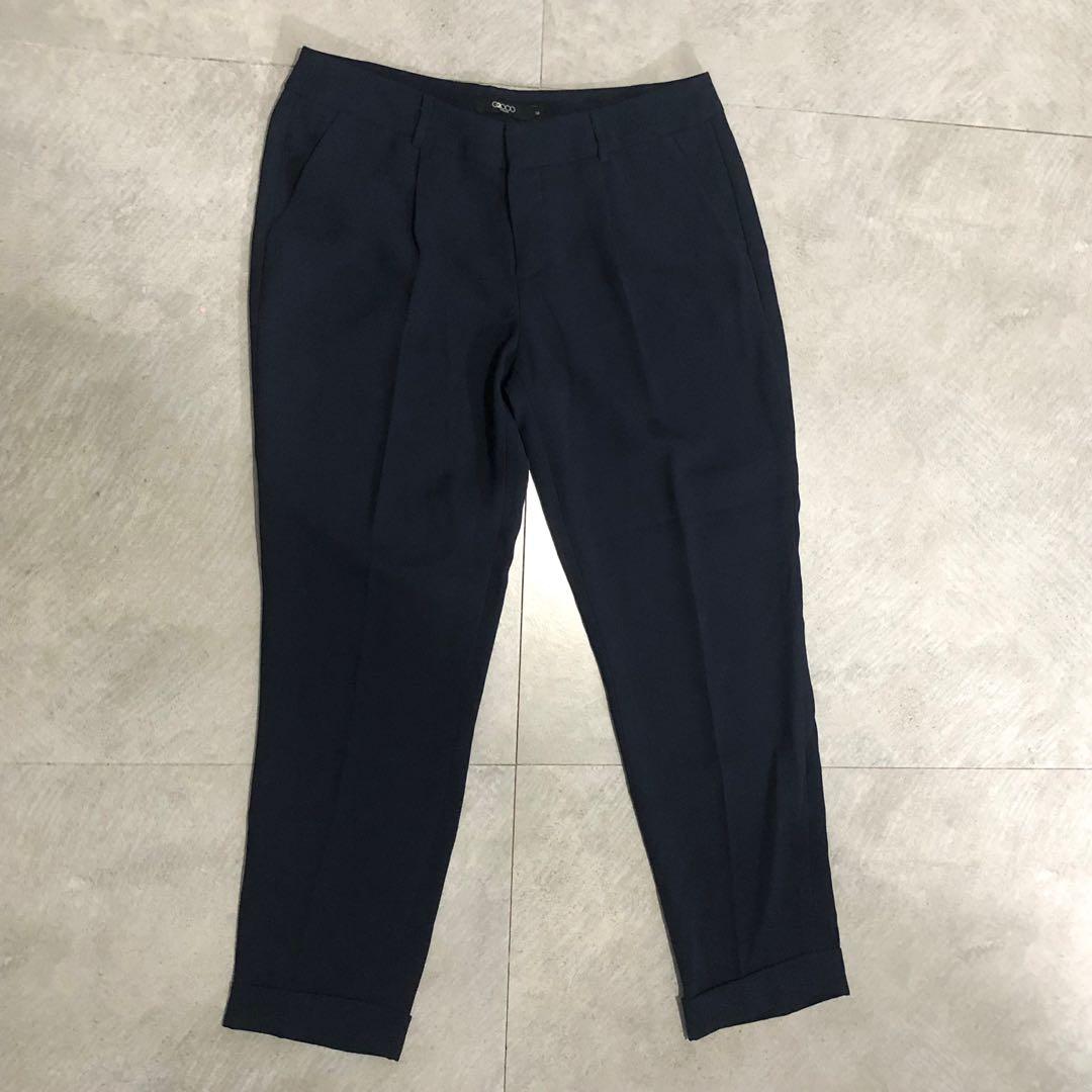 G2000 navy blue soft trousers size 34 (Category: Other Bottoms) located in Taguig. Submitted by kkstuff_ (Listing ID 1152660048, Image 1). Description: 🌷Rules: READ •First to comment mine •Payment First Policy •Fixed Price •Strictly 2 days reservation only •Scheduled Delivery, NO RUSH 🌷Brand & Details on picture 🌷Color may vary due to lighting.