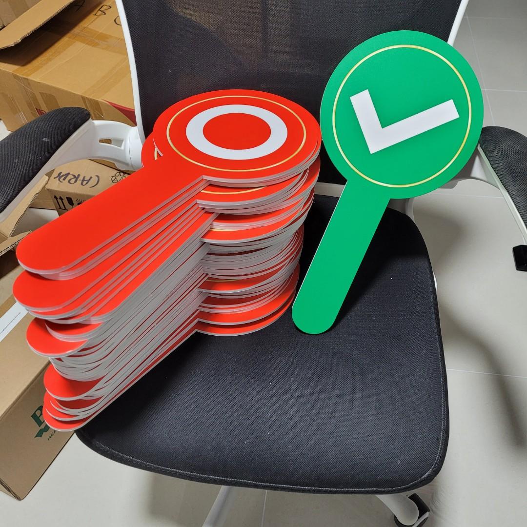 Handheld paddle sign, circle / tick / correct / checkmark, 45 items