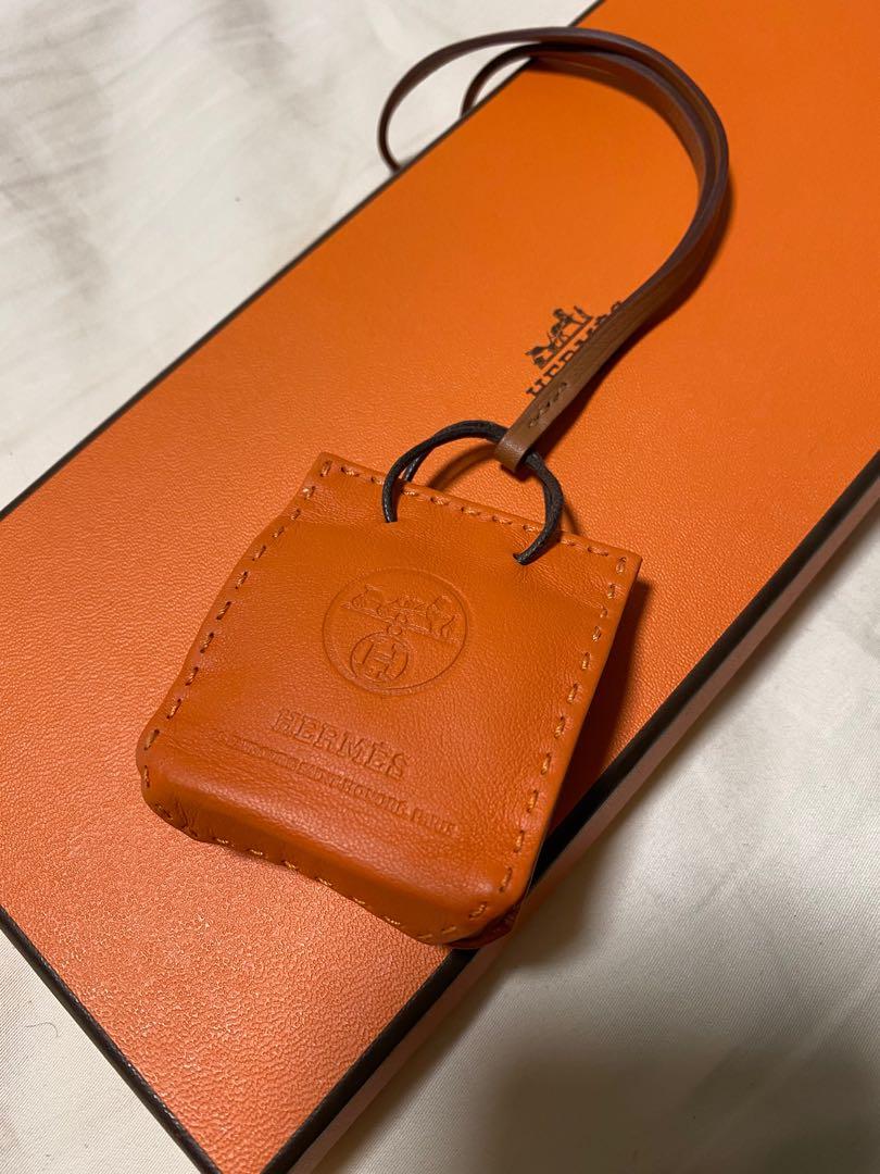 Hermes bag charm, 名牌, 飾物及配件- Carousell Hermes bag charm, 名牌, 飾物及配件- Carousell