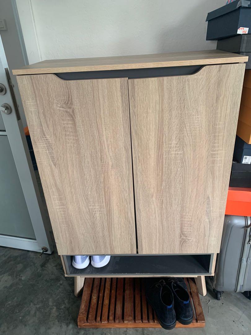 Hipvan shoe cabinet clearance