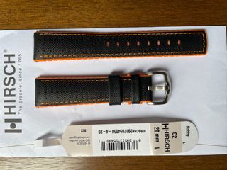 （分類：）位於 。 由 cs.watches 提交（商品編號 1152596602，圖片 1）。簡介： 。