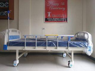 Hospital bed 2 crank