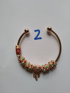 手錬K金，永久保色。64202680048259110