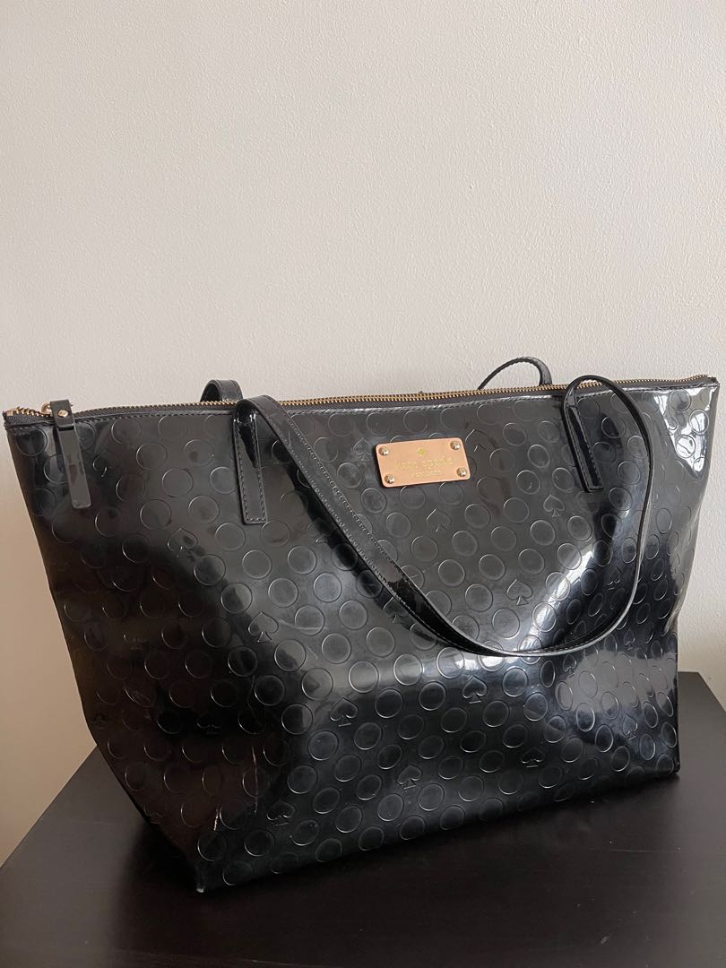 Kate Spade patent tote, Women's Fashion, Bags & Wallets, Tote Bags on  Carousell