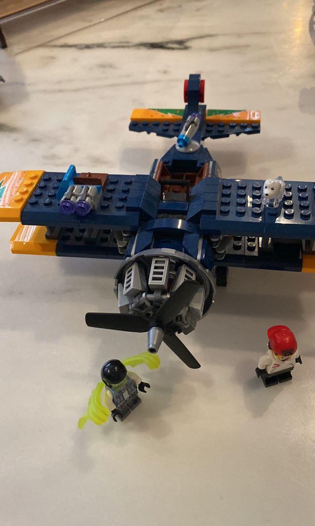Hidden best sale side airplane