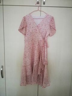 (Category: ) located in . Submitted by ttyuen75 (Listing ID 1152602414, Image 1). Description: .