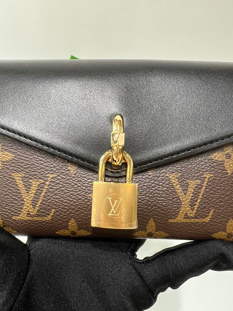 Louis Vuitton Monogram Padlock on Strap - Brown Shoulder Bags, Handbags -  LOU710751