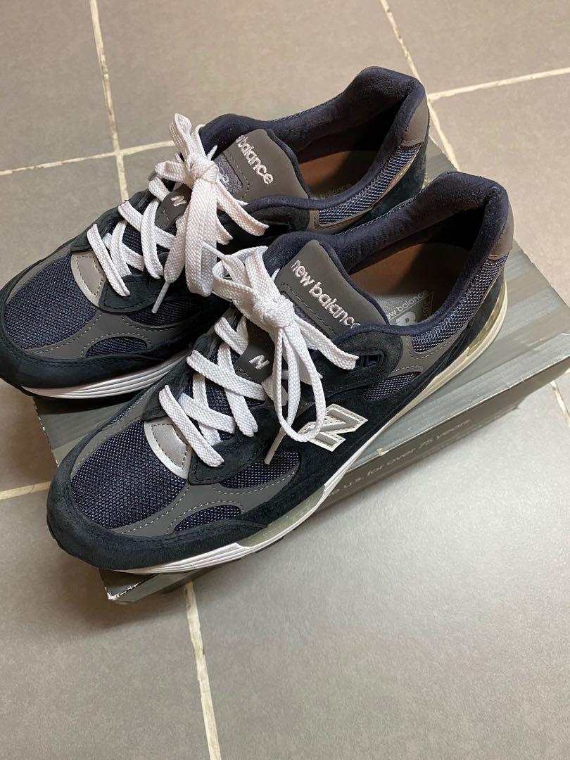 New Balance M992GG, 男裝, 鞋, 波鞋- Carousell