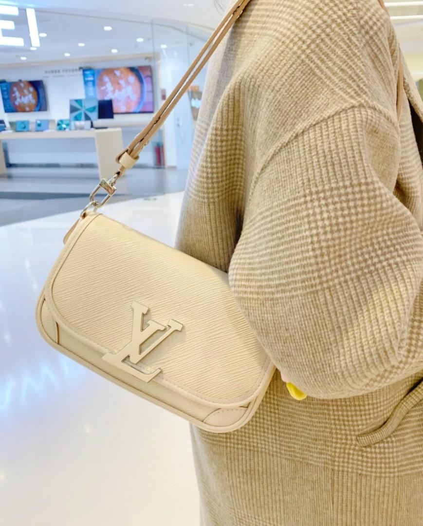 Louis Vuitton Buci, Beige