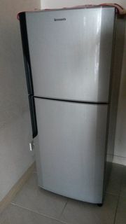 (Category: ) located in . Submitted by mhtan83 (Listing ID 1152601071, Image 1). Description: .