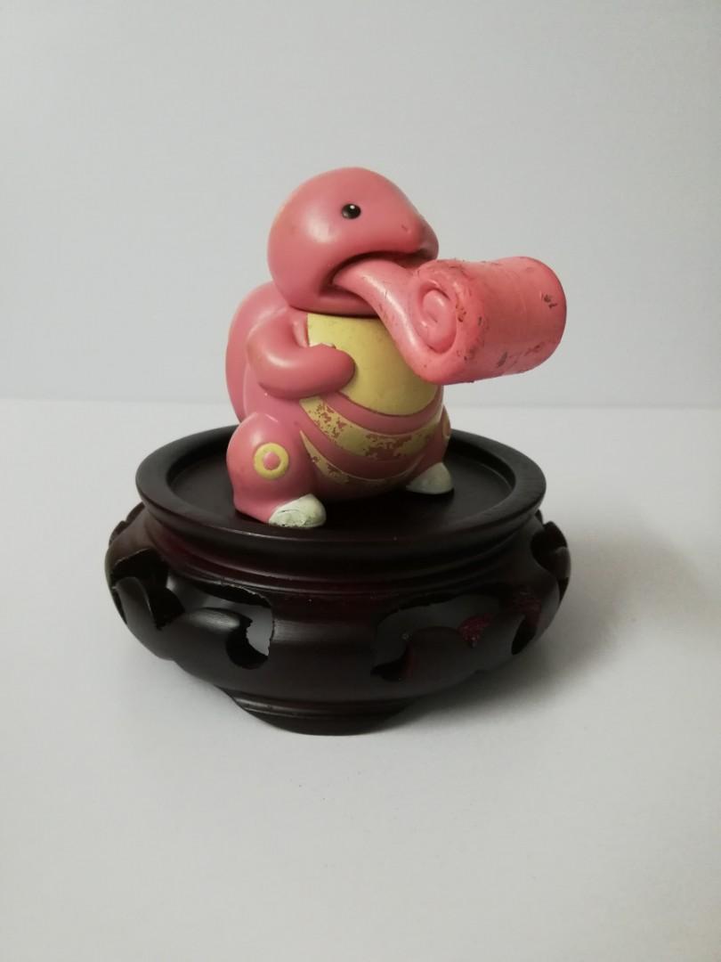 Lickitung toy top