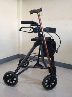 Rollator with wheels