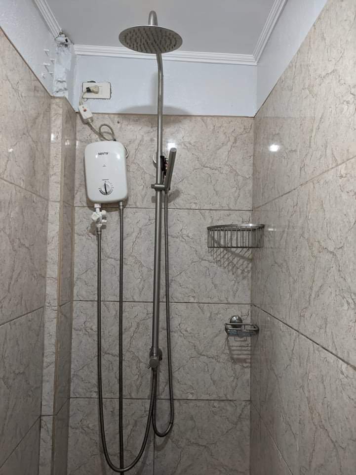 (Category: ) located in . Submitted by rm_14 (Listing ID 1152570028, Image 1). Description: .