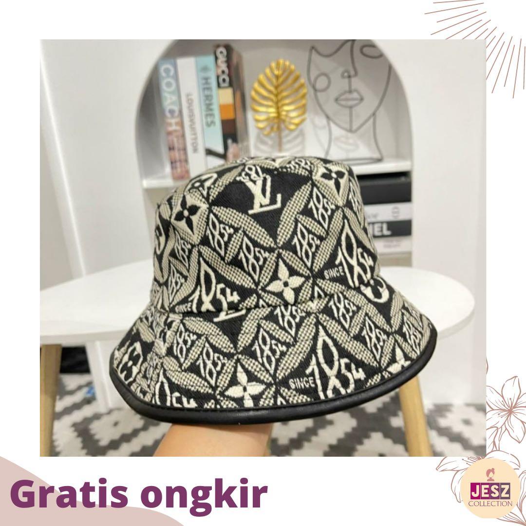 Topi elvi burgundy bucket hat - topi 