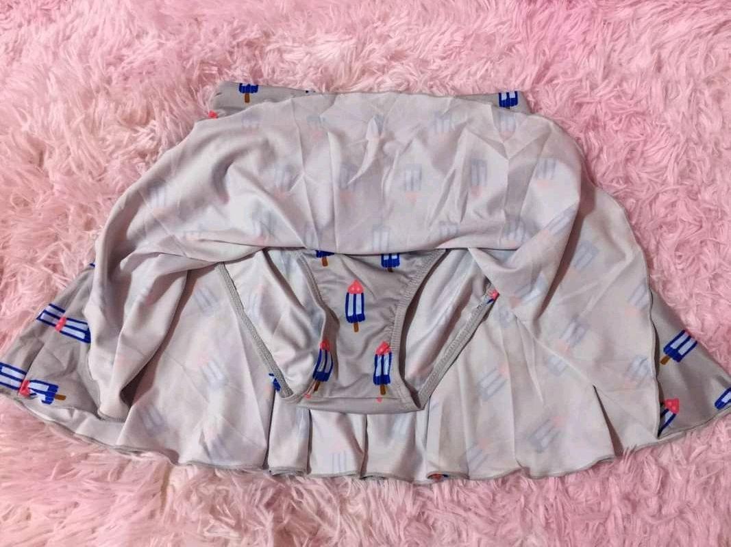 Two piece swimsuit with pad (wired), Women's Fashion, Swimwear, Bikinis