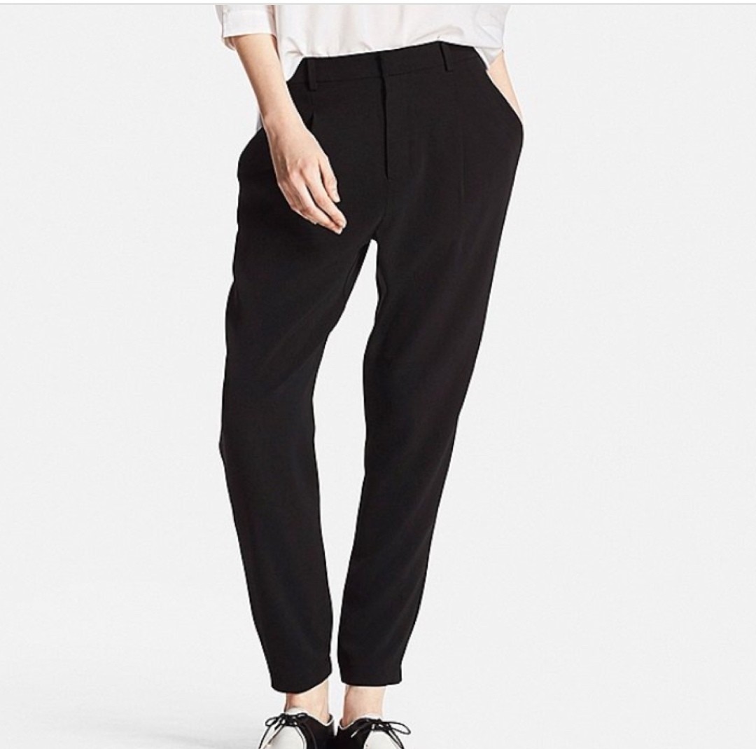 Uniqlo Black jogger ankle pants Women s Fashion Bottoms Other