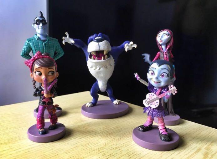 Vampirina figures 2025