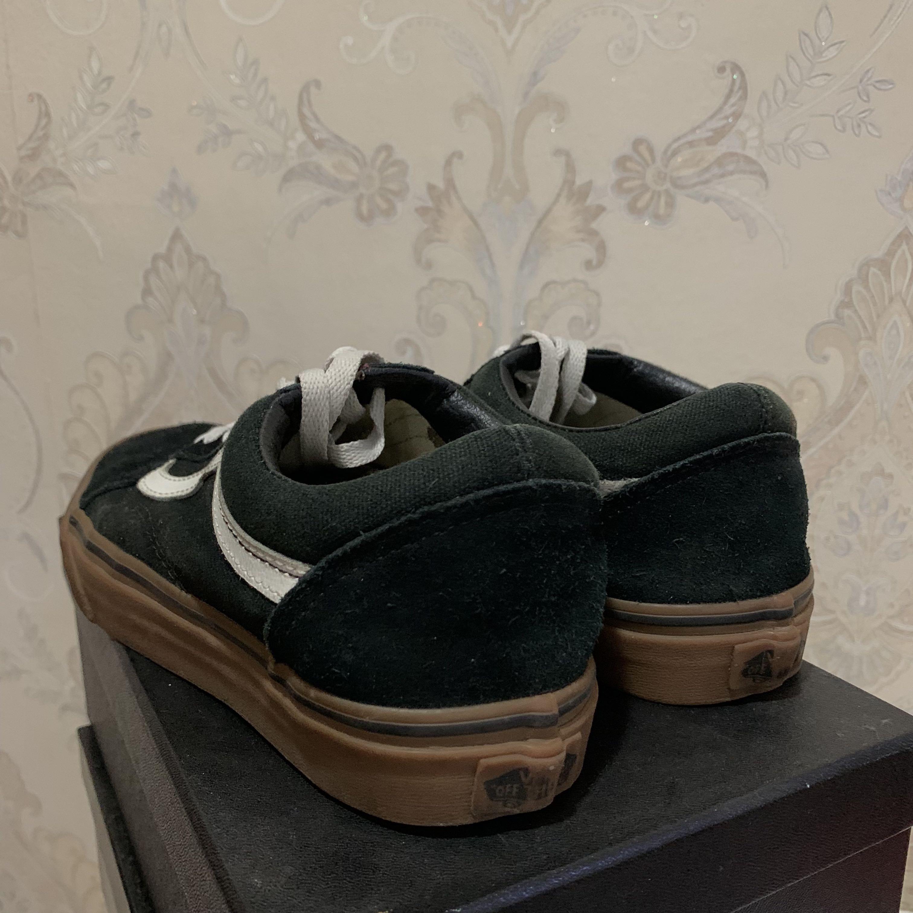 gum sole platform vans