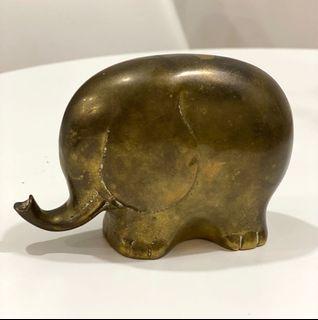 Vintage solid Brass Elephant decor