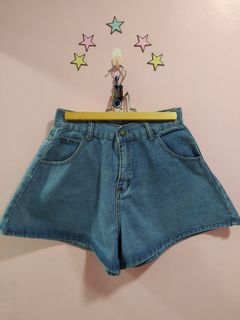 (Category: ) located in . Submitted by notmorethanten (Listing ID 1152617827, Image 1). Description: .