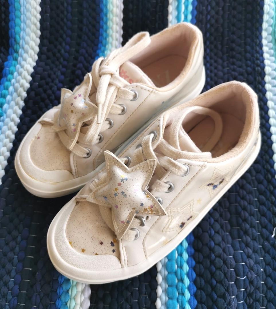 Zara Kids Shoes Prelove Japan Babies Kids Babies Kids Fashion On Carousell