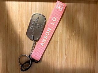 （分類：）位於 。 由 tblom 提交（商品編號 1156311278，圖片 1）。簡介： 。