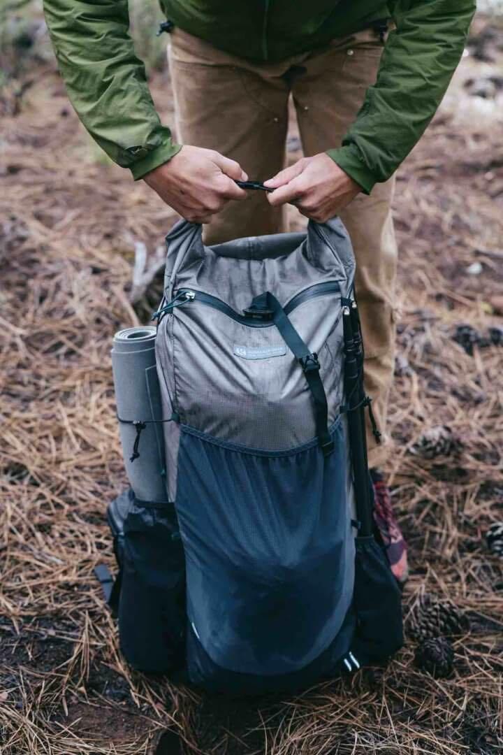 現貨 UL 背囊Gossamer Gear ゴッサマーギア G420 Ultralight 42 Backpack TitaniumGrey
