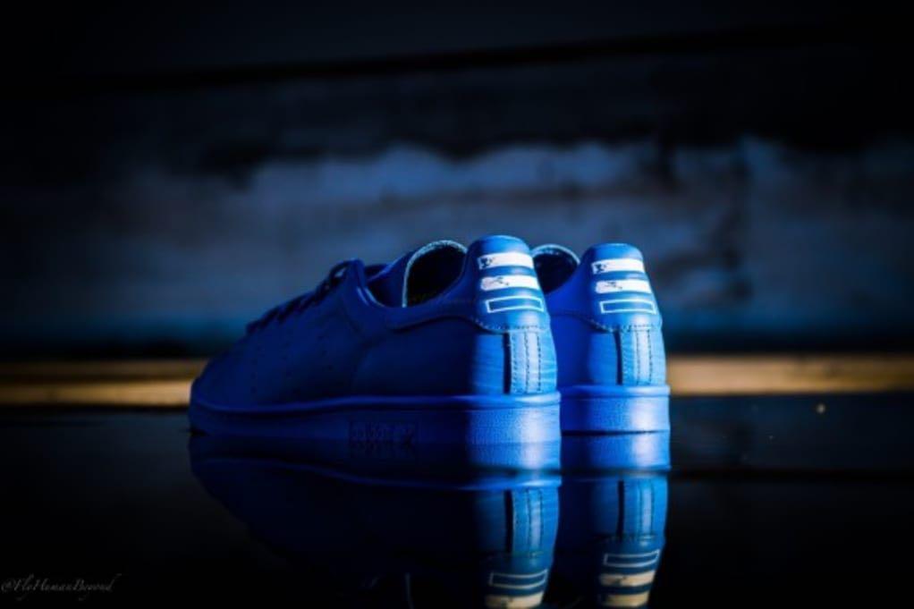 ADIDAS STAN SMITHS x PHARRELL WILLIAMS ADICOLOR Brand New With Tag Authentic Limited Edition Men s Pharrell s Blue Sneakers US 8