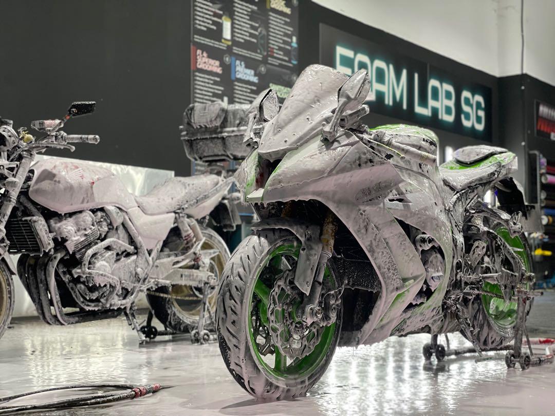 Bike Snowfoam wash yishun, Motorcycles, Motorcycle Accessories on Carousell