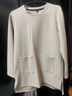 (Category: ) located in . Submitted by ffttyycloset (Listing ID 1156317826, Image 1). Description: .