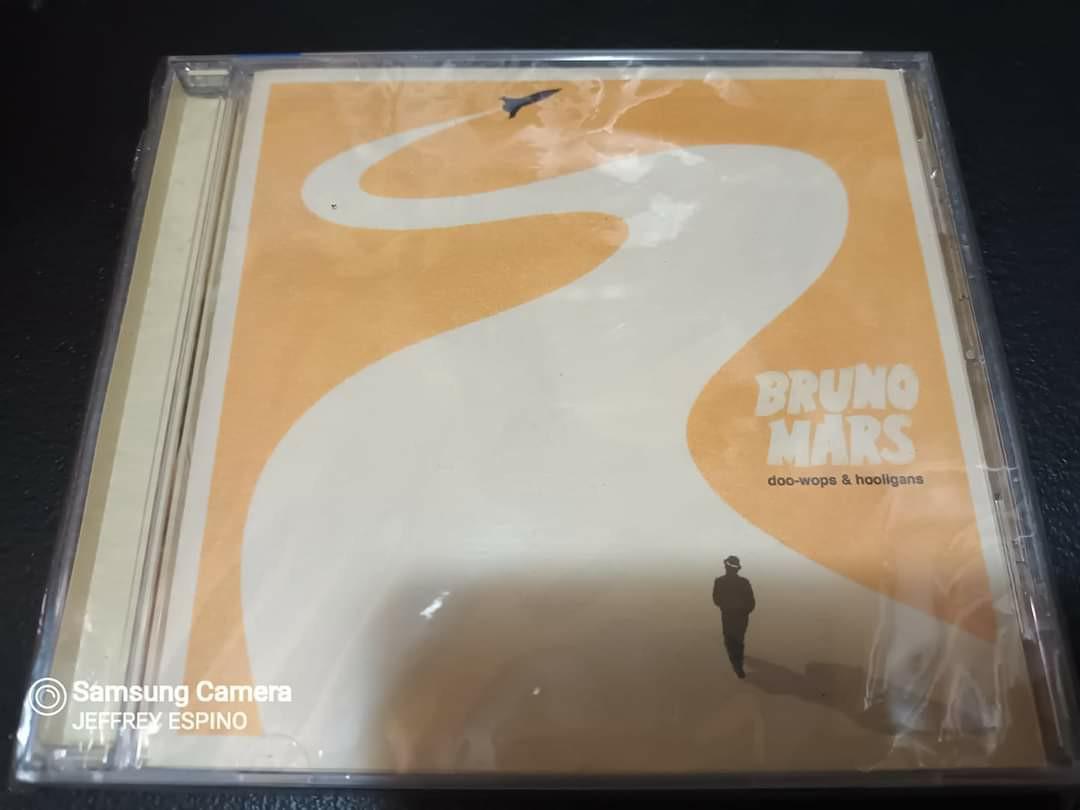 Bruno Mars Doo-wops and Hooligans cd (Category: CDs & DVDs) located in Quezon City. Submitted by jeffreyespino (Listing ID 1156281352, Image 1). Description: All original CD We accept cash, GCash 09152688298, PayMaya 09989968742, BPI, BDO, LBC, Cebuana Lhuiler, MLhuiler and Palawan Express payments. For faster transaction sms us thru 09989968742 Deliver / pick up thru Grab, Lalamove, Borzo, Toktok etc. Shipping via JRS Express or LBC (delivery or