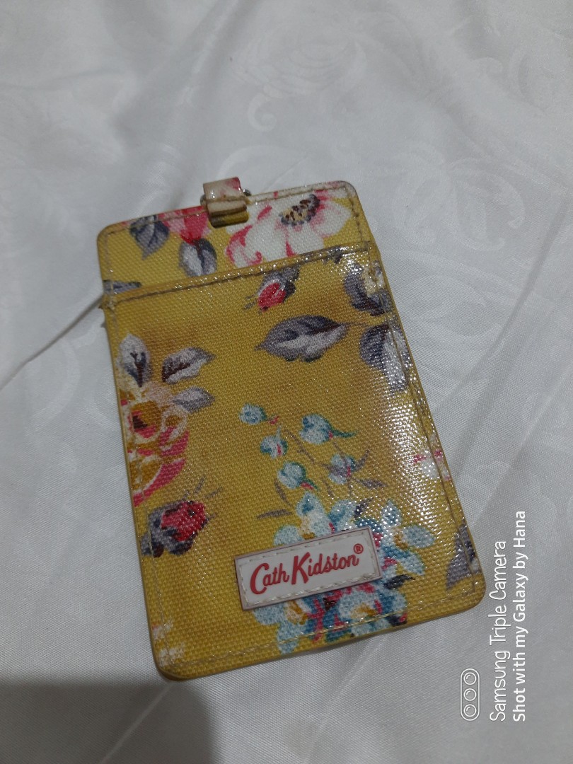 Cath Kidston ID Card Holder, Fesyen Wanita, Tas & Dompet di Carousell