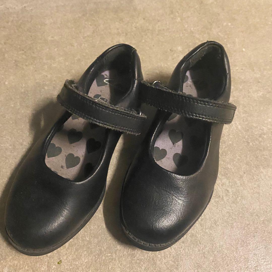Clarks 9g online