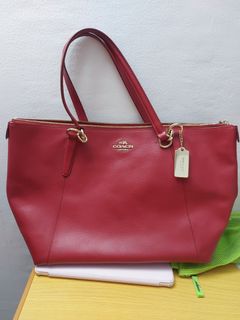 (Kategori: ) berada di . Dikirim oleh meisprelovedstuff (ID iklan 1156280119, Gambar 1). Deskripsi: .
