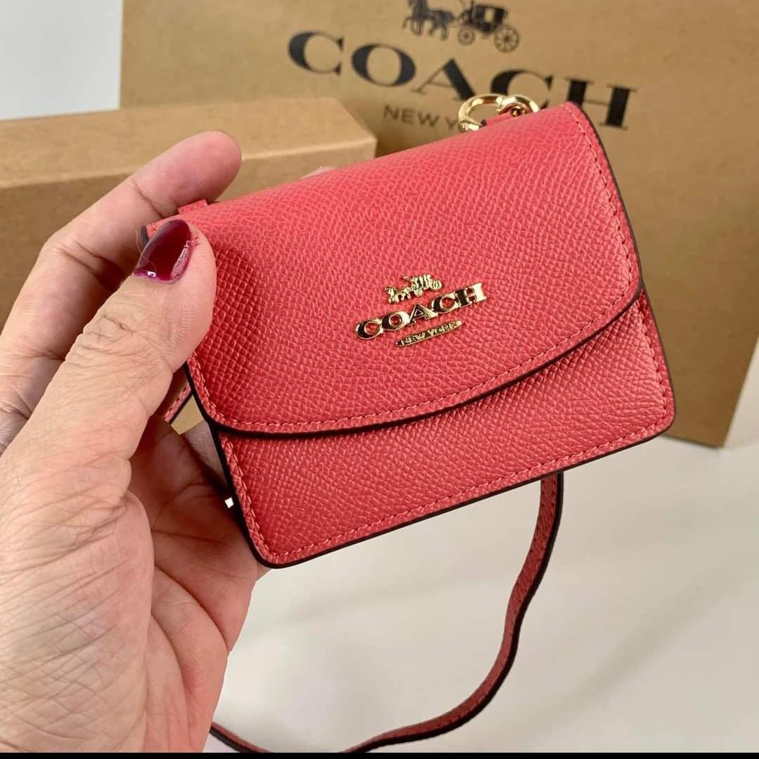 COACH FLAP CARD CASE ON LANYARD, Women's Fashion, Bags & Wallets