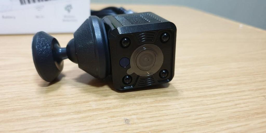 Fredi hidden cheap spy camera