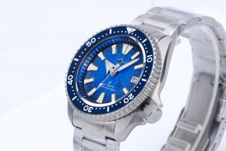 (Category: ) located in . Submitted by z-watches (Listing ID 1156166319, Image 1). Description: .