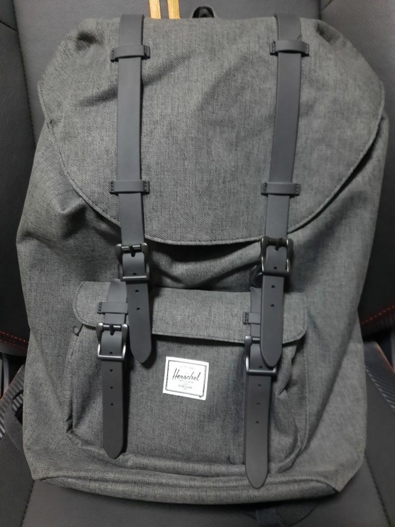 Herschel little clearance america crosshatch