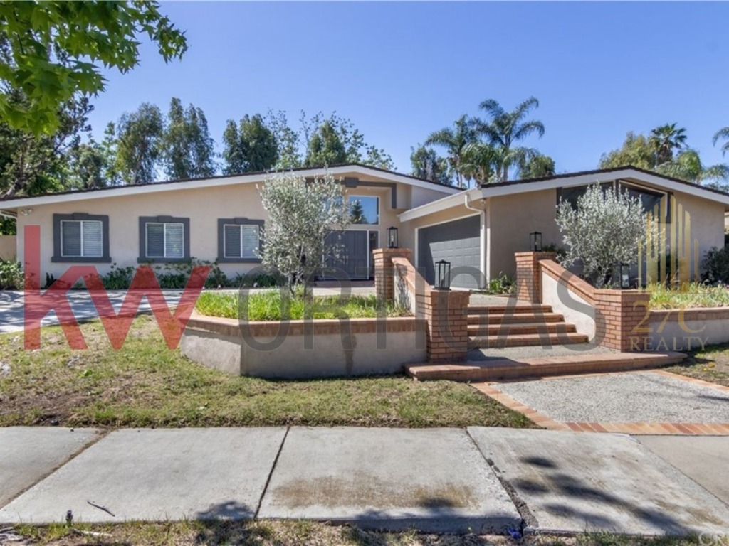 House for Sale at Calvert St, Woodland Hills, California, United States