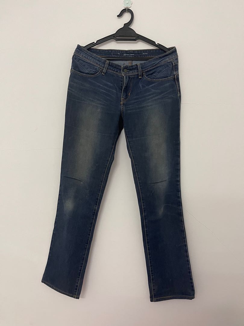 FREE SHIPPING__ Levi's Demi Curve - Mid Rise Straight cut, Women's Fashion,  Bottoms, Jeans \u0026 Leggings on Carousell