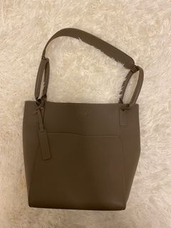 （分類：）位於 。 由 sallyryan 提交（商品編號 1156284167，圖片 1）。簡介： 。