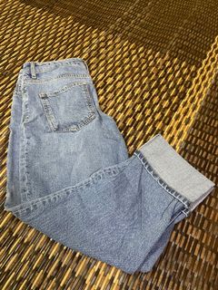 (Category: ) located in . Submitted by preloved_by_elys (Listing ID 1156313628, Image 1). Description: .